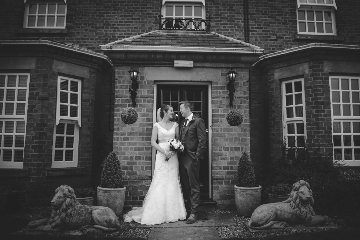 Kirsty&Taff-Swancar-Farm-Wedding-photography-Jenny-Macare-108