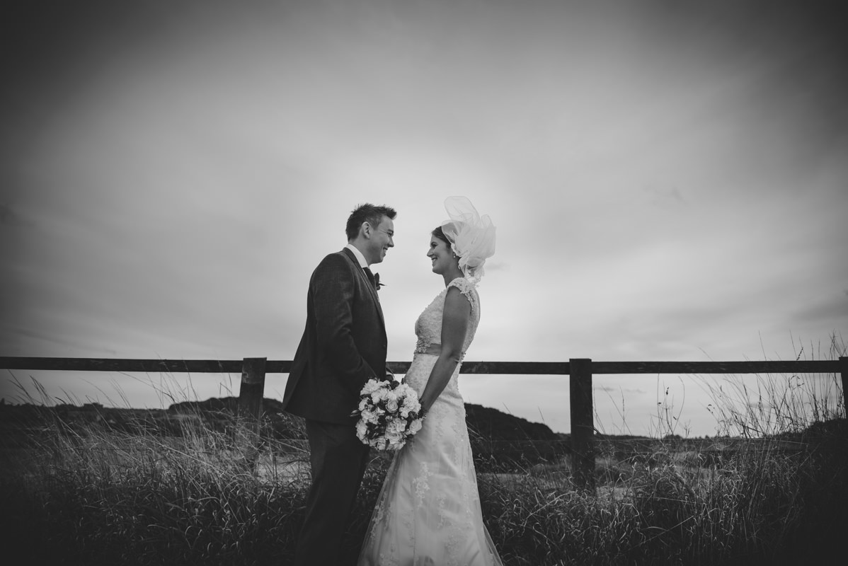 Kirsty&Taff-Swancar-Farm-Wedding-photography-Jenny-Macare-119