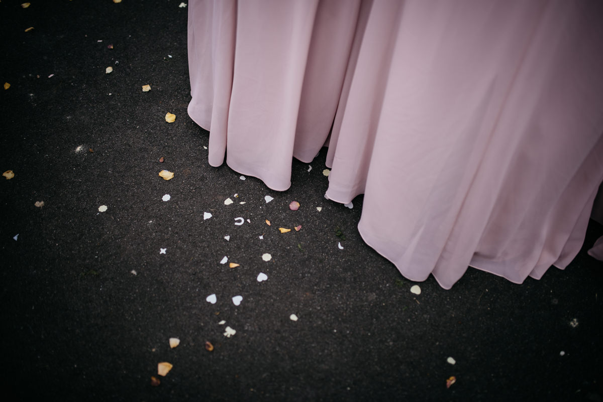 at-thrumpton-hall-creative-wedding-photography-jenny-macare-088