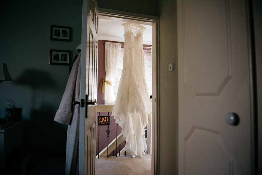 L&R-nottinghamshire-wedding-jenny-macare-032